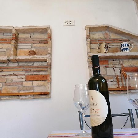 Nice Apartment Montepozzo With Private Garden Rovinj Exterior foto